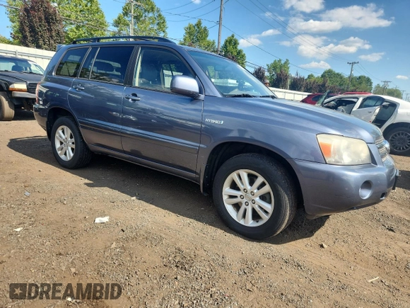 2006 Toyota Highlander with VIN JTEEW21A560020188, listed as a Copart auction lot 66168215 with 272,688 mi miles and Salvage title. Bid and sale history available at DreamBid. Image 4.