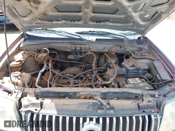 2006 Mercury Mariner Convenience with VIN 4M2YU56ZX6DJ04338, listed as a IAAI auction lot 42564945 with 99,570 mi miles and . Bid and sale history available at DreamBid. Image 10.