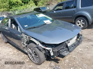 2020 Buick Regal Essence with VIN W04GR6SX0L1013759, listed as a IAAI auction lot 42347681 with 30,267 mi miles and . Bid and sale history available at DreamBid. Image 1.
