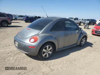 2006 Volkswagen New Beetle Coupe with VIN 3VWPW31C06M418276, listed as a Copart auction lot 46279065 with 183,800 mi miles and Clean Title. Bid and sale history available at carsss.com. Image 3.