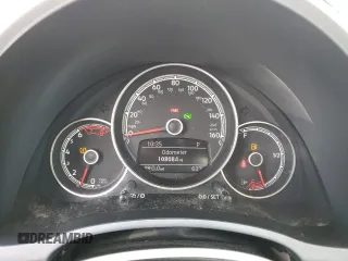 2018 Volkswagen Beetle SE with VIN 3VWJD7AT5JM710744, listed as a Copart auction lot 46947635 with 108,084 mi miles and Salvage Title. Bid and sale history available at carsss.com. Image 9.
