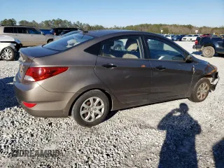 2012 Hyundai Accent GL with VIN KMHCT4AE6CU059987, listed as a Copart auction lot 45902245 with 181,119 mi miles and Clean Title. Bid and sale history available at carsss.com. Image 3.