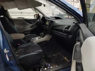 2019 Subaru Forester with VIN JF2SKACC6KH443080, listed as a IAAI auction lot 41435646 with 97,807 mi miles. Bid and sale history available at carsss.com. Image 5.