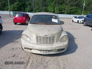 2004 Chrysler PT Cruiser with VIN 3C4FY48B24T353252, listed as a IAAI auction lot 42169411 with Not Provided miles. Bid and sale history available at carsss.com. Image 6.