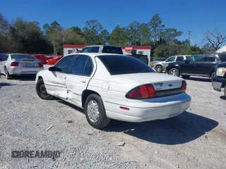 1998 Chevrolet Lumina with VIN 2G1WL52M9W9118618, listed as a IAAI auction lot 41582985 with 105,833 mi miles and . Bid and sale history available at DreamBid. Image 3.