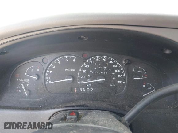 1999 Ford Ranger XL with VIN 1FTZR15V9XPC09651, listed as a IAAI auction lot 42088357 with 247,031 mi miles. Bid and sale history available at carsss.com. Image 7.