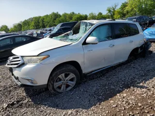 2011 Toyota Highlander Limited with VIN 5TDDK3EH5BS081038, listed as a Copart auction lot 58153655 with Not provided miles and Salvage title. Bid and sale history available at DreamBid. Image 1.