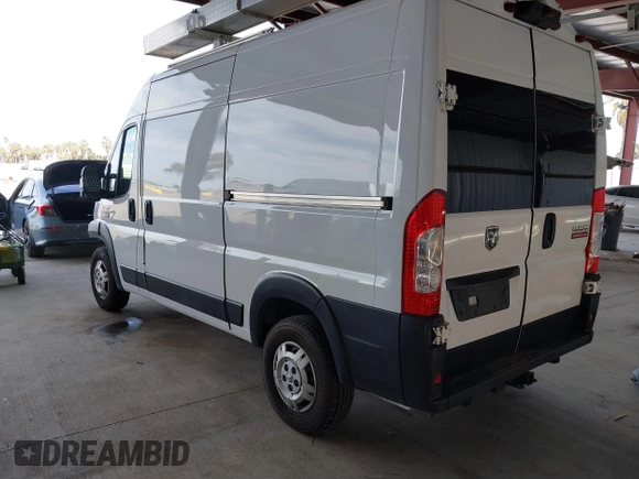 2022 Ram ProMaster Cargo with VIN 3C6LRVBG6NE118795, listed as a IAAI auction lot 41752992 with 85,809 mi miles. Bid and sale history available at carsss.com. Image 3.