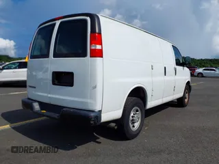 2019 Chevrolet Express Cargo with VIN 1GCWGAFP8K1370495, listed as a IAAI auction lot 42692818 with 73,398 mi miles and . Bid and sale history available at DreamBid. Image 4.