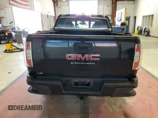 2022 GMC Canyon 4WD Elevation z VIN 1GTG6CEN7N1328469, wystawiony jako Copart lot #55945365 z przebiegiem 31 634 mil mil oraz Szkoda całkowita • Salvage title. Historia ofert i sprzedaży dostępna na DreamBid. Obrazek 6.