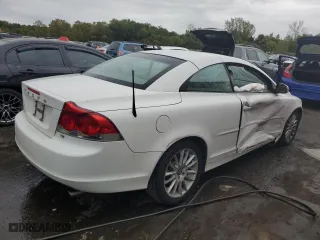 2009 Volvo C70 with VIN YV1MC67209J071512, listed as a Copart auction lot 72739724 with 101,877 mi miles and Salvage Title. Bid and sale history available at carsss.com. Image 3.