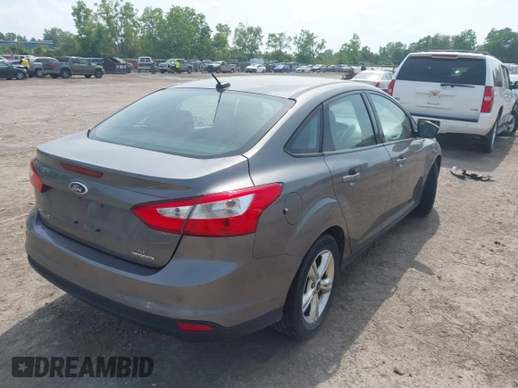 2013 Ford Focus SE with VIN 1FADP3F23DL242475, listed as a IAAI auction lot 42549898 with 155,646 mi miles and . Bid and sale history available at DreamBid. Image 4.