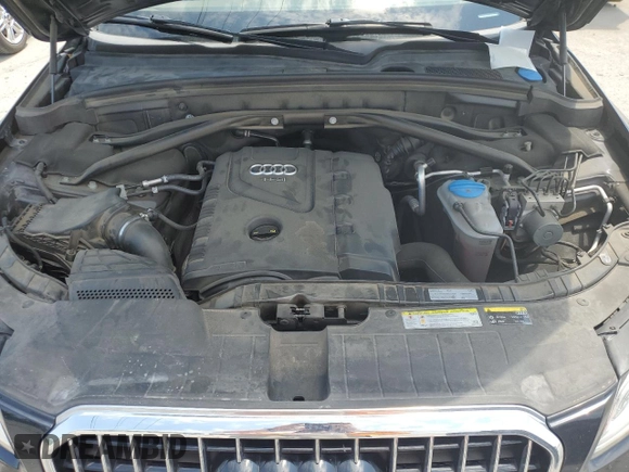 2016 Audi Q5 Premium Plus z VIN WA1L2AFP2GA140132, wystawiony jako Copart lot #62699015 z przebiegiem 95 585 mil mil oraz Szkoda całkowita • Salvage title. Historia ofert i sprzedaży dostępna na DreamBid. Obrazek 12.