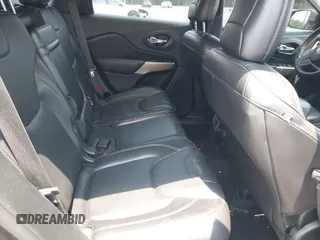 2018 Jeep Cherokee Limited с VIN 1C4PJLDX2JD531330, выставлен на аукционе IAAI как лот 42585133 с пробегом 86 590 миль миль и . История ставок и продаж доступна на DreamBid. Изображение 8.