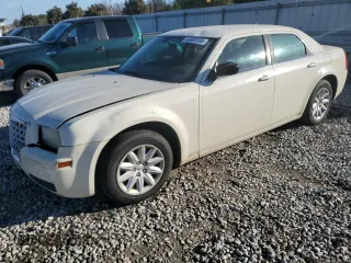 2008 Chrysler 300 LX with VIN 2C3KA43R38H105313, listed as a Copart auction lot 45889195 with 120,151 mi miles and Salvage Title. Bid and sale history available at carsss.com. Image 1.