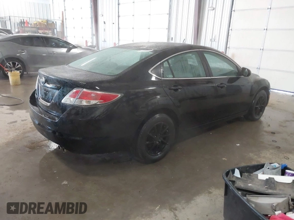 2013 Mazda 6 i Sport with VIN 1YVHZ8BH4D5M16470, listed as a IAAI auction lot 41594785 with 184,977 mi miles. Bid and sale history available at carsss.com. Image 4.