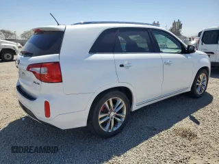 2015 Kia Sorento SX Limited with VIN 5XYKW4A72FG575679, listed as a Copart auction lot 52784955 with 110,676 mi miles and Clean Title. Bid and sale history available at carsss.com. Image 3.