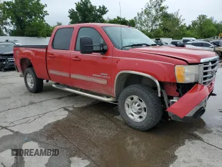 2008 GMC Sierra 2500HD SLT с VIN 1GTHK23698F156944, выставлен на аукционе Copart как лот 59491615 с пробегом 200 293 миль миль и Списание • Salvage title. История ставок и продаж доступна на DreamBid. Изображение 4.