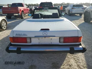 1989 Mercedes-Benz 560 SL with VIN WDBBA48D4KA104474, listed as a Copart auction lot 76584374 with 118,252 mi miles and Salvage Title. Bid and sale history available at carsss.com. Image 6.