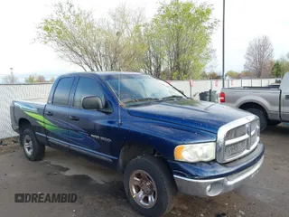 2002 Dodge 1500 with VIN 3D7HU18N62G169229, listed as a IAAI auction lot 41989528 with 206,245 mi miles. Bid and sale history available at carsss.com. Image 1.