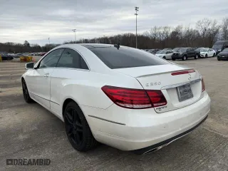 2014 Mercedes-Benz E-Class E 350 with VIN WDDKJ8JB8EF250312, listed as a Copart auction lot 54257595 with 155,164 mi miles and Clean Title. Bid and sale history available at carsss.com. Image 3.
