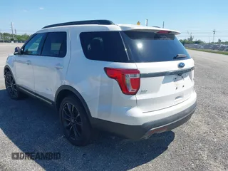 2017 Ford Explorer XLT with VIN 1FM5K7DH7HGE08535, listed as a IAAI auction lot 40965886 with 39,796 mi miles and . Bid and sale history available at DreamBid. Image 3.
