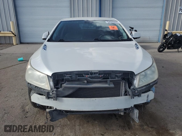 2012 Buick LaCrosse Leather with VIN 1G4GC5E31CF101728, listed as a Copart auction lot 54929695 with 197,313 mi miles and Salvage title. Bid and sale history available at DreamBid. Image 5.