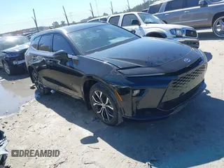 2025 Toyota Crown XLE с VIN JTDACAAJ6S3005519, выставлен на аукционе IAAI как лот 41741880 с пробегом 9 651 миль миль и . История ставок и продаж доступна на DreamBid. Изображение 1.
