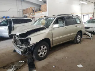 2003 Toyota Highlander with VIN JTEHF21A130121205, listed as a Copart auction lot 49322465 with 194,266 mi miles and Salvage Title. Bid and sale history available at carsss.com. Image 1.