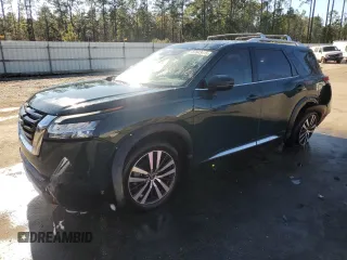 2023 Nissan Pathfinder Platinum z VIN 5N1DR3DH9PC249135, wystawiony jako Copart lot #87843415 z przebiegiem 16 796 mil mil oraz Szkoda całkowita • Salvage title. Historia ofert i sprzedaży dostępna na DreamBid. Obrazek 1.