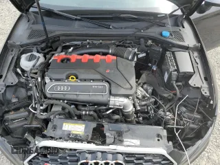 2017 Audi RS 3 с VIN WUABWGFF1H1900507, выставлен на аукционе Copart как лот 61598385 с пробегом 40 960 миль миль и Списание • Salvage title. История ставок и продаж доступна на DreamBid. Изображение 11.