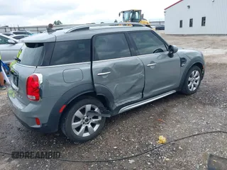 2019 MINI Countryman Cooper with VIN WMZYS7C52K3F45392, listed as a IAAI auction lot 42469942 with 97,731 mi miles and . Bid and sale history available at DreamBid. Image 6.