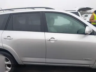 2010 Toyota RAV4 Limited с VIN 2T3YK4DV0AW007277, выставлен на аукционе IAAI как лот 41518501 с пробегом 208 927 миль миль и . История ставок и продаж доступна на DreamBid. Изображение 13.