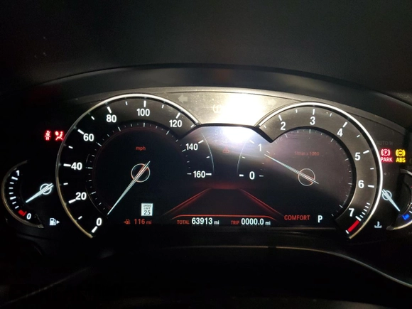 2019 BMW X4 xDrive30i with VIN 5UXUJ3C53KLG53089, listed as a Copart auction lot 88890795 with 63,913 mi miles and Salvage Title. Bid and sale history available at carsss.com. Image 9.