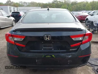 2019 Honda Accord Sport with VIN 1HGCV1F35KA115665, listed as a IAAI auction lot 42075601 with 231,163 mi miles and . Bid and sale history available at DreamBid. Image 15.
