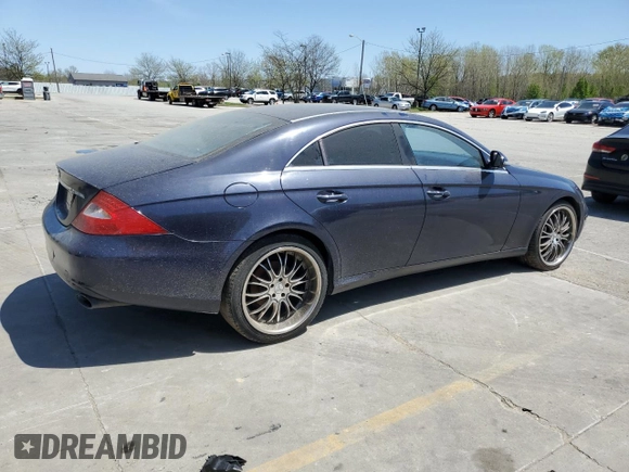 2007 Mercedes-Benz CLS 550 with VIN WDDDJ72X67A105461, listed as a Copart auction lot 53457615 with 9,376 mi miles and Clean title. Bid and sale history available at DreamBid. Image 3.