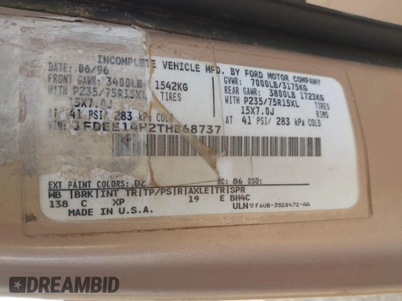 1996 Ford Econoline Cargo z VIN 1FDEE14H2THB68737, wystawiony jako IAAI lot #41919471 z przebiegiem Nie podano mil oraz . Historia ofert i sprzedaży dostępna na DreamBid. Obrazek 9.