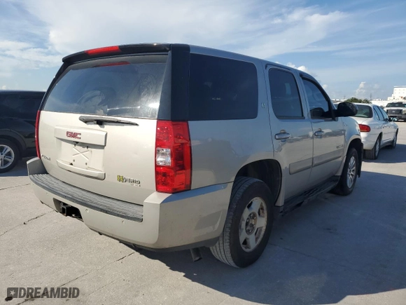 2009 GMC Yukon Hybrid with VIN 1GKFC13589R107891, listed as a Copart auction lot 63359424 with 189059 miles and Clean Title. Bid and sale history available at carsss.com. Image 3.