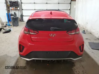 2019 Hyundai Veloster Turbo R-Spec with VIN KMHTH6AB8KU013806, listed as a Copart auction lot 67036063 with 15,599 mi miles. Bid and sale history available at carsss.com. Image 6.