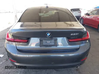 2022 BMW 3 Series 330i with VIN 3MW5R1J08N8C55960, listed as a IAAI auction lot 42505207 with Not provided miles and . Bid and sale history available at DreamBid. Image 16.