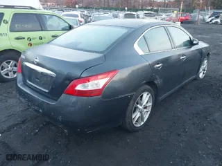 2009 Nissan Maxima 3.5 SV w/Sport Pkg with VIN 1N4AA51E79C839038, listed as a IAAI auction lot 41493994 with 999,999 mi miles. Bid and sale history available at carsss.com. Image 4.