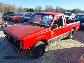 1994 Mitsubishi Mighty Max z VIN JA7LS21G3RP012272, wystawiony jako IAAI lot #41795127 z przebiegiem 8112 mil mil oraz . Historia ofert i sprzedaży dostępna na DreamBid. Obrazek 2.