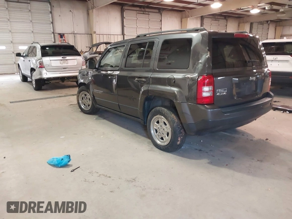 2016 Jeep Patriot Sport with VIN 1C4NJRBB0GD691510, listed as a IAAI auction lot 41729015 with 177,527 mi miles and . Bid and sale history available at carsss.com. Image 3.