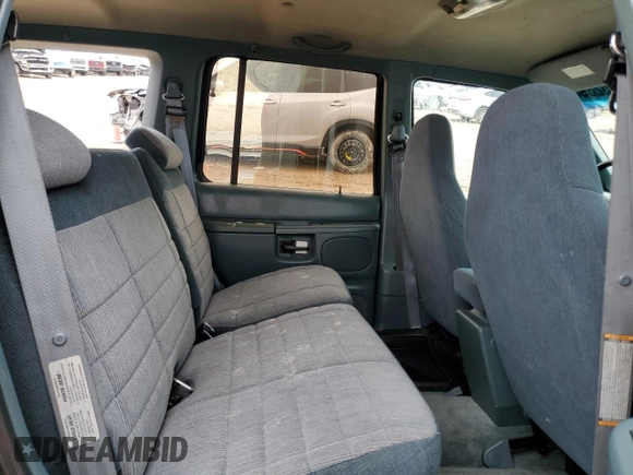 1996 Ford Explorer Eddie Bauer z VIN 1FMDU32X6TZA03546, wystawiony jako Copart lot #42652395 z przebiegiem 54 736 mil mil oraz Czysty tytuł • Clean title. Historia ofert i sprzedaży dostępna na DreamBid. Obrazek 10.