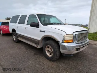 2000 Ford Excursion Limited with VIN 1FMNU43S7YEA01218, listed as a Copart auction lot 73922084 with 253,685 mi miles and Salvage Title. Bid and sale history available at carsss.com. Image 4.