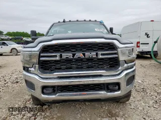 2019 Ram 3500 Tradesman with VIN 3C63RRGL0KG628833, listed as a Copart auction lot 51623585 with 203,725 mi miles and Salvage Title. Bid and sale history available at carsss.com. Image 5.