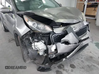 2019 Kia Sportage LX with VIN KNDPM3AC0K7561130, listed as a IAAI auction lot 41391657 with 152,728 mi miles and . Bid and sale history available at carsss.com. Image 6.