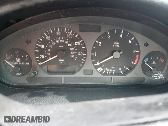 1998 BMW 3 Series 323ic with VIN WBABJ7328WEA17071, listed as a Copart auction lot 75089004 with 0 mi miles and Non Repairable. Bid and sale history available at carsss.com. Image 9.