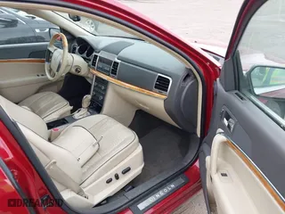 2010 Lincoln MKZ with VIN 3LNHL2GCXAR626531, listed as a IAAI auction lot 41984044 with 157,378 mi miles. Bid and sale history available at carsss.com. Image 5.