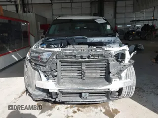 2023 Ford Explorer XLT with VIN 1FMSK8DH2PGB30764, listed as a IAAI auction lot 41608272 with 33,952 mi miles. Bid and sale history available at carsss.com. Image 13.